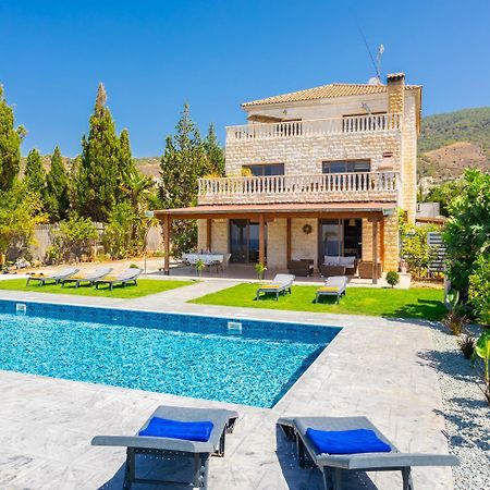 Villa Beach Heaven โพมอส ภายนอก รูปภาพ