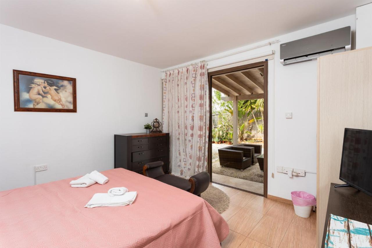 Villa Beach Heaven โพมอส ภายนอก รูปภาพ