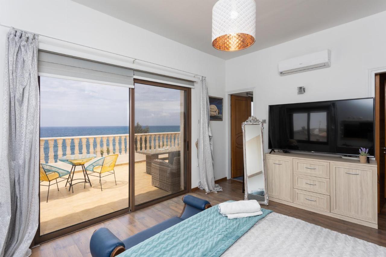 Villa Beach Heaven โพมอส ภายนอก รูปภาพ